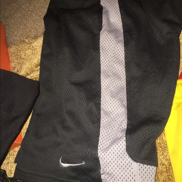Youth Nike bundle set
